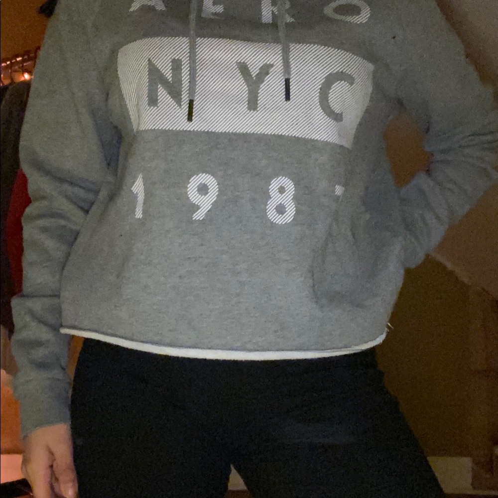 grey cropped sweater